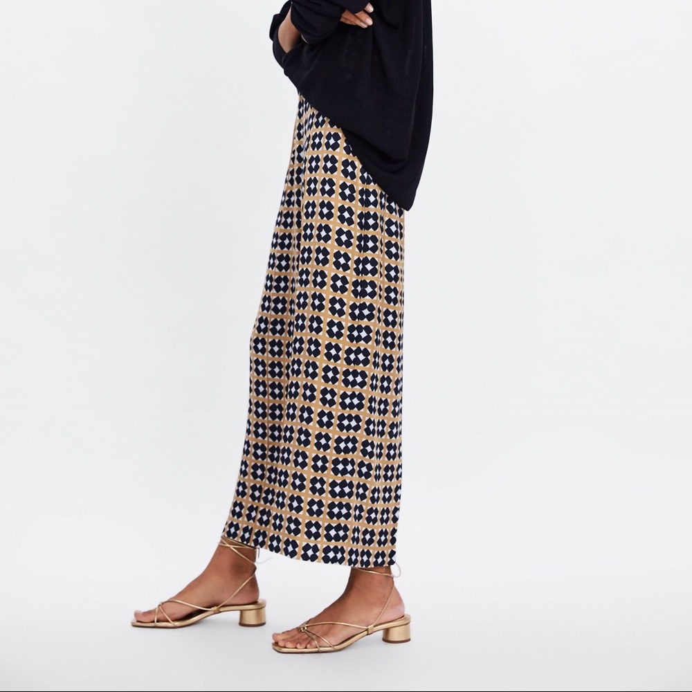 Zara Wide Leg Printed Trousers